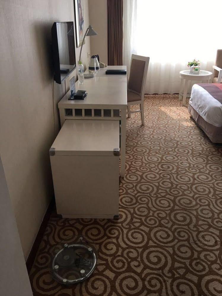 Beijing Spring Hotel Eksteriør billede